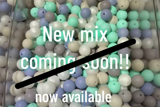 Arctic Ice – 15mm Round Silicone Bead Mix | 25ct Neutral Blue